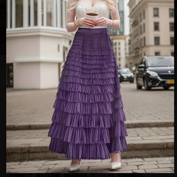 Multilayer Ruffles Tulle Skirt - Picture 4 of 4